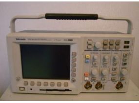 Tektronix TDS3012B 數(shù)字熒光示波器